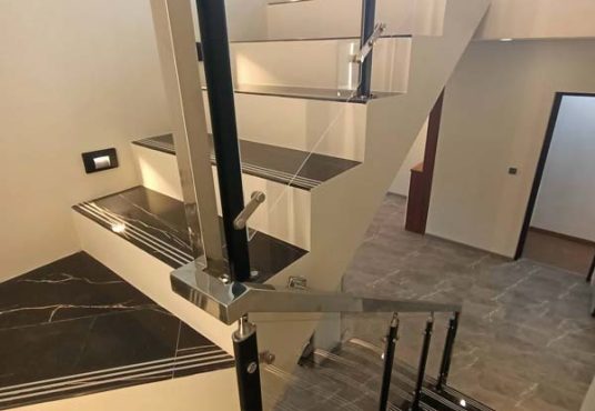 Bumi Sentosa 2 - Dijual Rumah 2 Lantai Baru Full Furnished Dekat SD Model