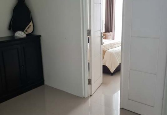 DIJUAL RUMAH MEWAH TANAH LUAS SIAP HUNI POJOK Perumahan Elite Citra Grand Mutiara