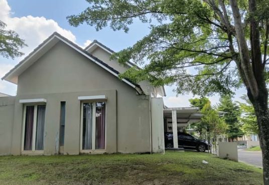 DIJUAL RUMAH MEWAH TANAH LUAS SIAP HUNI POJOK Perumahan Elite Citra Grand Mutiara