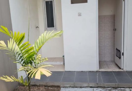 DIJUAL RUMAH MEWAH TANAH LUAS SIAP HUNI POJOK Perumahan Elite Citra Grand Mutiara
