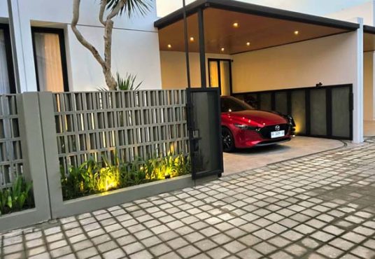 Rumah Cantik Eksotik Full Furnished Dalam Cluster 4 Unit Jalan Kaliurang Km 10 Dekat UII dan UGM