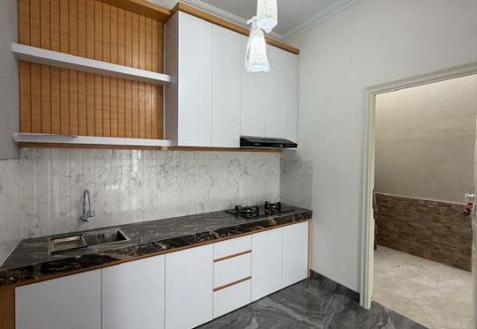 Rumah Baru 2 Lantai Modern Kualitas Premium Kadirojo Purwomartani