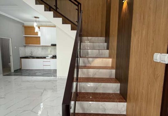 Rumah Baru 2 Lantai Modern Kualitas Premium Kadirojo Purwomartani