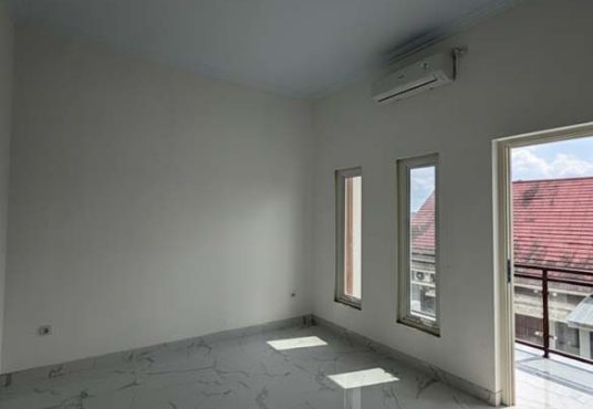 Rumah Baru 2 Lantai Modern Kualitas Premium Kadirojo Purwomartani