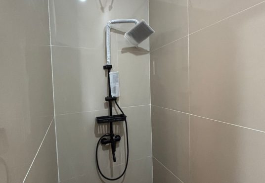 Rumah Cantik Limasan Modern Dekat Pusat Industri Gerabah Kasongan