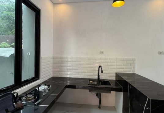 RUMAH MEWAH 2 LANTAI FURNISHED MURAH DI PONDOK INDAH RESIDENCE JAKAL KM 13