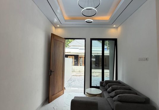 RUMAH MEWAH 2 LANTAI FURNISHED MURAH DI PONDOK INDAH RESIDENCE JAKAL KM 13