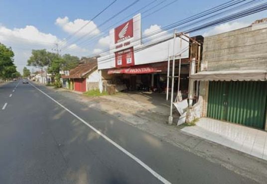 Ruko Strategis di Jl. Jogja Solo km 10 Sorogenen Yogyakarta