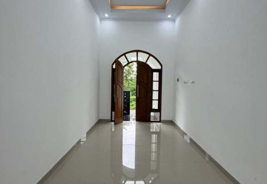 Rumah Mewah klasik modern dekat UII Jakal