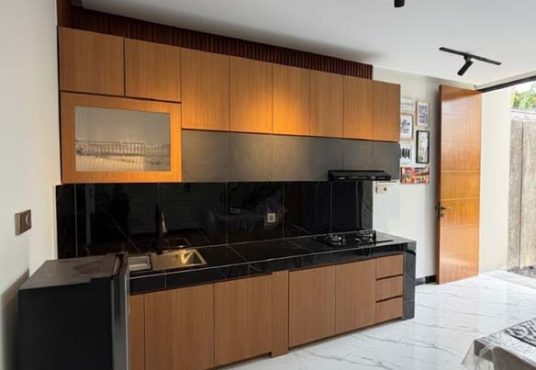 RUMAH SCANDINAVIAN CANTIK 2 LANTAI FULL FURNISHED Wedomartani Sleman