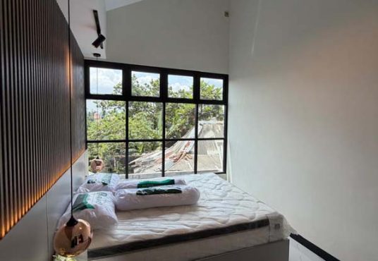 RUMAH SCANDINAVIAN CANTIK 2 LANTAI FULL FURNISHED Wedomartani Sleman