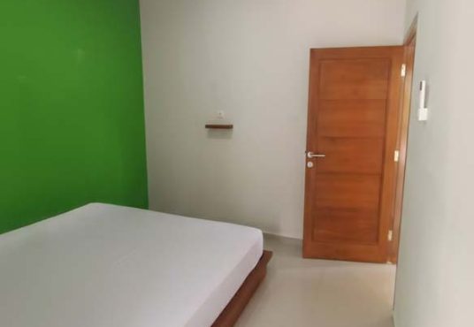 DISEWAKAN RUMAH dengan Fasilitas VILLA dekat Jombor