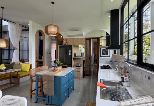 VILLA MEWAH VIEW MERAPI 2 LANTAI FULLY FURNISHED PRIVATE RESORT LIVING DI KALIURANG KM 13.5 DEKAT UII