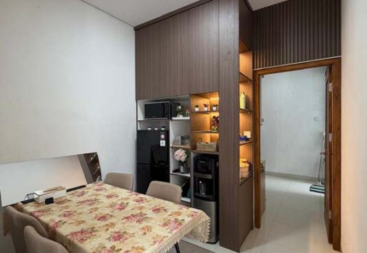 Rumah Mewah + 3 Villa Private Pool di Palagan — Hunian & Investasi Elite