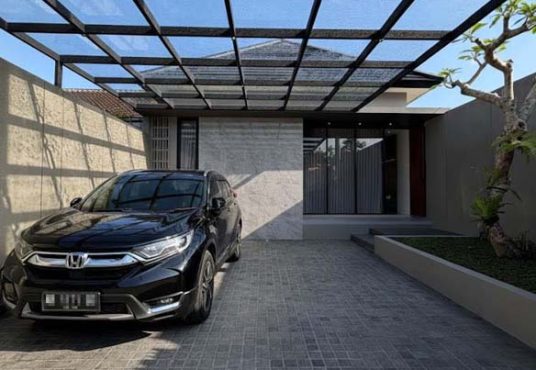 Rumah Design Mewah Tanah Luas Full Furnished di Purwomartani Kalasan