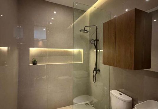 Rumah Design Mewah Tanah Luas Full Furnished di Purwomartani Kalasan