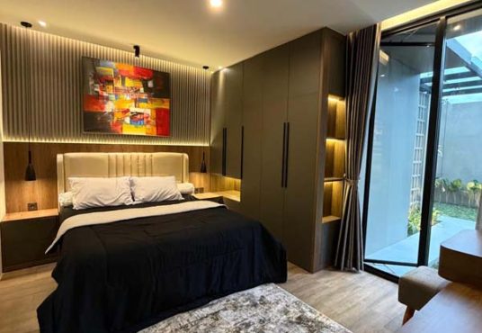 Rumah Design Mewah Tanah Luas Full Furnished di Purwomartani Kalasan