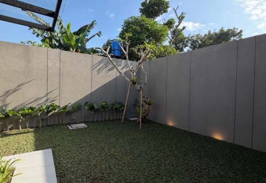 Rumah Design Mewah Tanah Luas Full Furnished di Purwomartani Kalasan