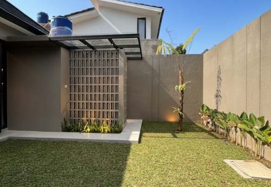 Rumah Design Mewah Tanah Luas Full Furnished di Purwomartani Kalasan
