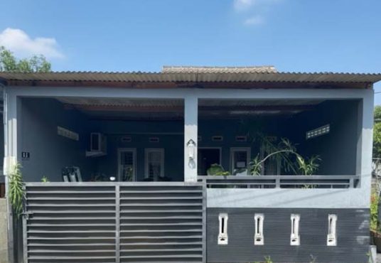 Rumah Cantik Dalam Perumahan Bangun Graha Sedayu