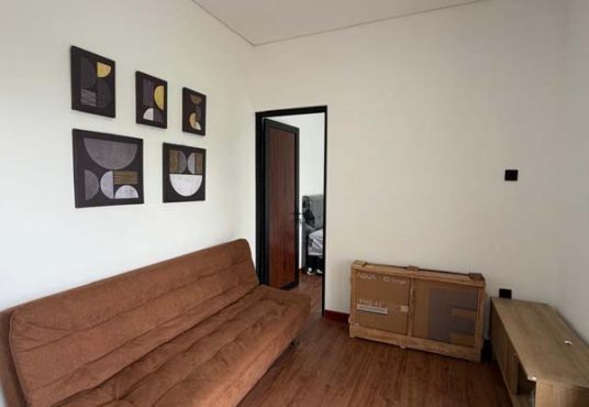 Rumah Mewah 2 Lantai Kontemporer Modern Furnished Timur Kampus UII