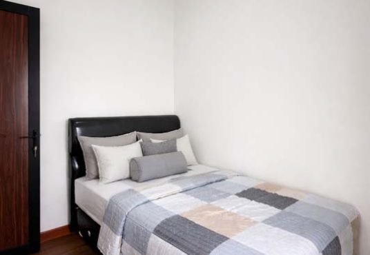 Rumah Mewah 2 Lantai Kontemporer Modern Furnished Timur Kampus UII