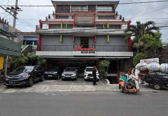 Hotel Istimewa 5 Lantai + Basement 29 Kamar Full Furnished Include Manajemen Ring 1 Malioboro