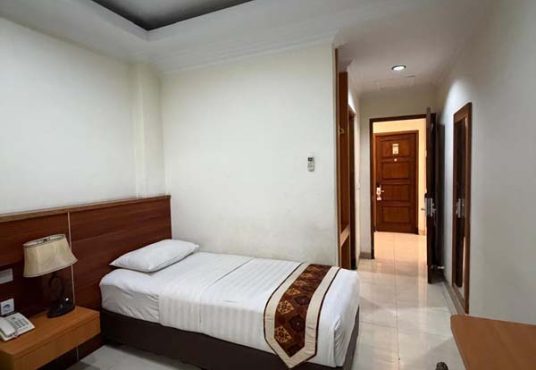 Hotel Istimewa 5 Lantai + Basement 29 Kamar Full Furnished Include Manajemen Ring 1 Malioboro