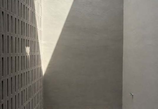 Rumah Mewah 2 Lantai Full Furnished Dekat UGM