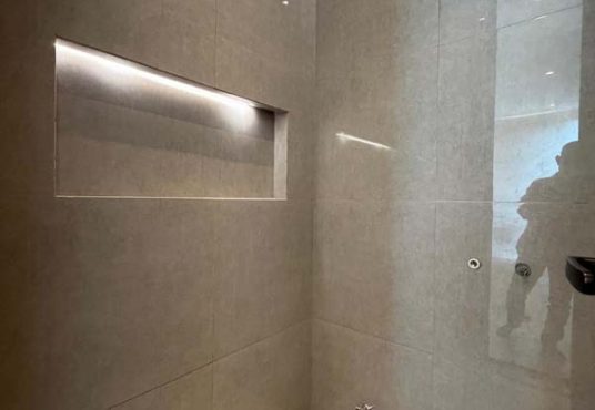 Rumah Mewah 2 Lantai Full Furnished Dekat UGM