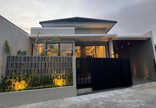 Rumah Baru Limasan Modern Kontemporer Dekat Perumahan Pertamina Yogyakarta