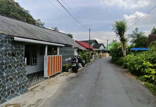 Dijual Rumah MURAH di Purwomartani Lingkungan Asri Akses Jalan Aspal