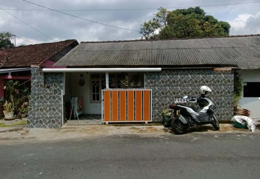 Dijual Rumah MURAH di Purwomartani Lingkungan Asri Akses Jalan Aspal