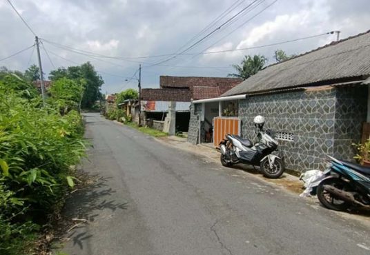 Dijual Rumah MURAH di Purwomartani Lingkungan Asri Akses Jalan Aspal