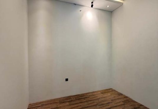 Rumah Cantik Tanah Luas Design Industrial Modern Purwomartani