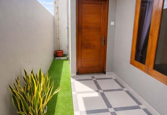 Rumah 2 lantai Semi Furnished Tanah Luas Tamanmartani dekat Prambanan