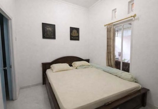 Rumah Asri Tegaltirto Berbah dekat Lava Bantal