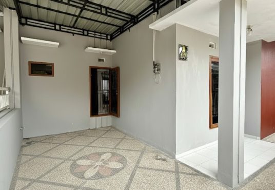 Rumah Cantik Dalam Perumahan Dekat UAD Giwangan