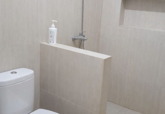 Hunian Modern Klasik 2 Lantai Fasade Mewah Siap Huni di Perumahan Griya Perwita Wisata dekat UII