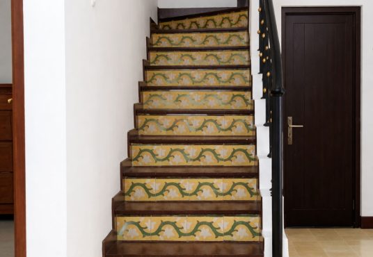 Hunian Modern Klasik 2 Lantai Fasade Mewah Siap Huni di Perumahan Griya Perwita Wisata dekat UII