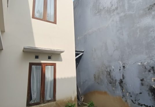 Rumah 2 lantai minimalis Jl. Damai Jakal km 8 dekat UGM