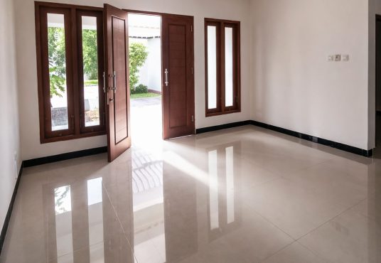 Rumah Baru Siap Huni di Perumahan Taman Lavender