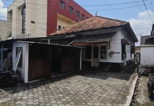RUMAH + TANAH STRATEGIS DIJUAL DI JL. HAYAM WURUK BELAKANG MALIOBORO