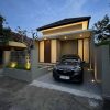 Rumah Modern Industrialis Full Furnished Dekat Pasar Godean