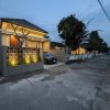 Rumah Modern Industrialis Full Furnished Dekat Pasar Godean