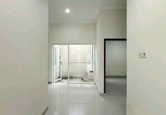 Rumah Cantik Bergaya Scandinavian di Jalan Imogiri Timur dekat Kampus UAD