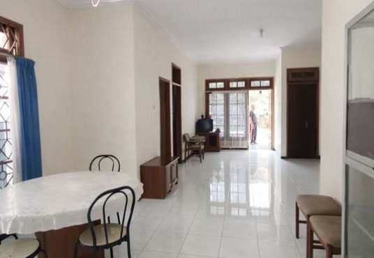 Rumah Luas dan Nyaman Di Perumahan Tiara Estate Plemburan dekat UGM