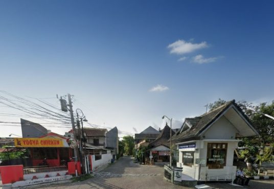 Rumah Luas dan Nyaman Di Perumahan Tiara Estate Plemburan dekat UGM