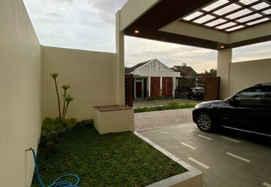 Rumah Mewah dekat UGM