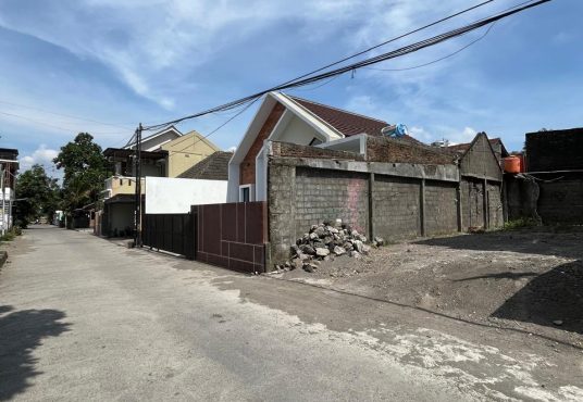 Tanah Cantik Strategis dekat Jalan Utama Utara Stadion Maguwo